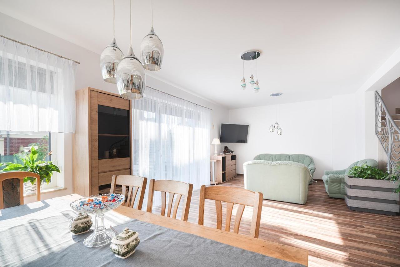 Julia Villa Reda Buitenkant foto