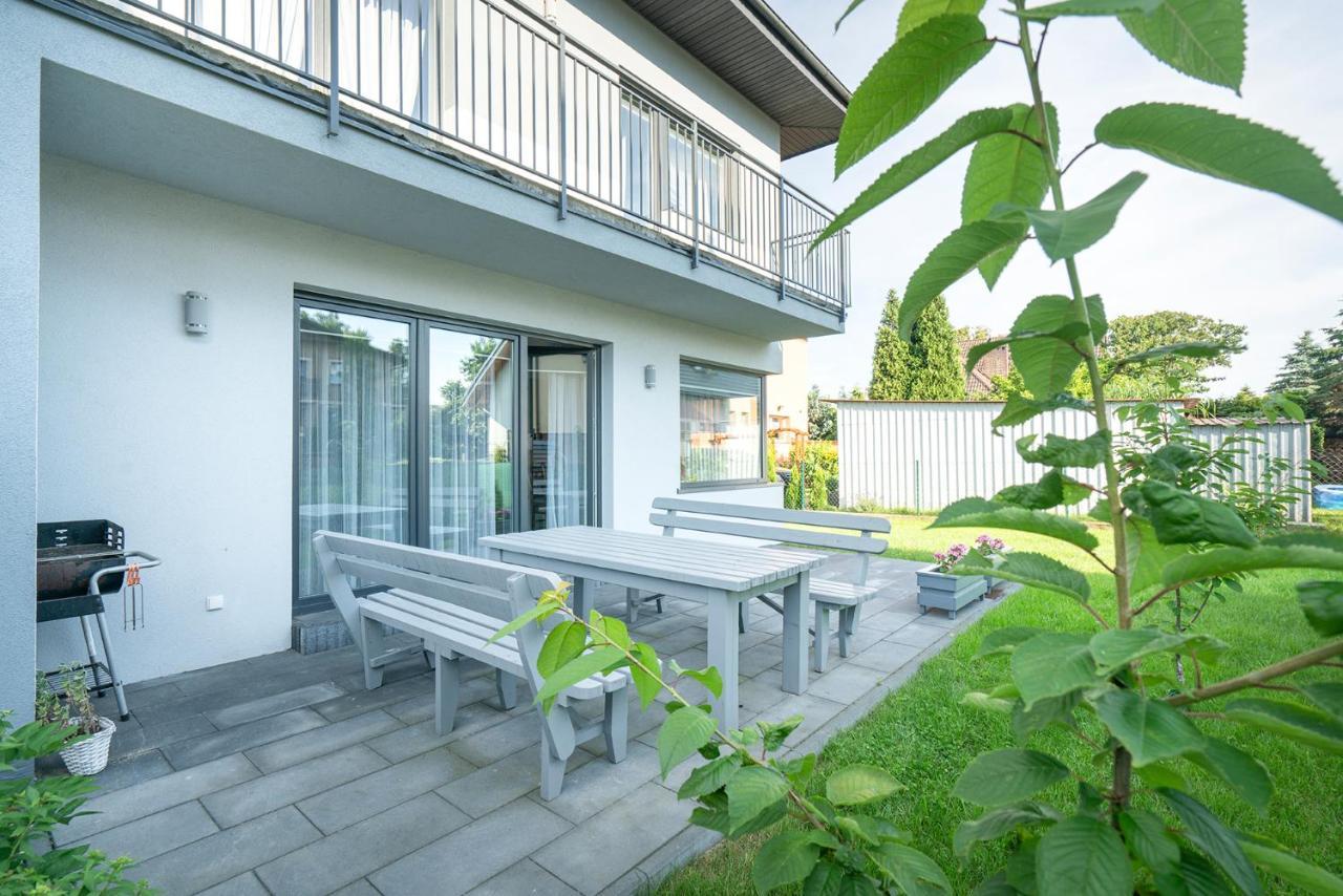 Julia Villa Reda Buitenkant foto