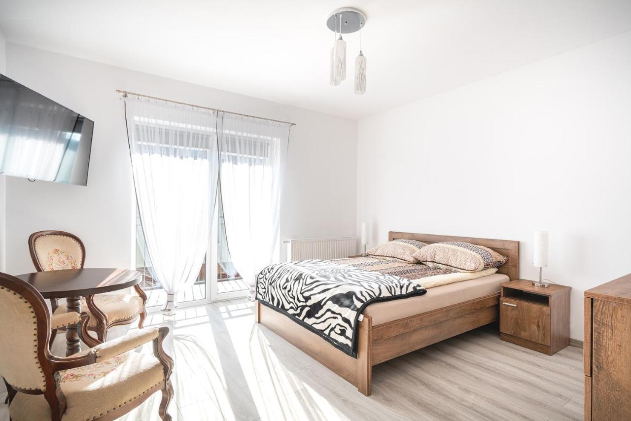 Julia Villa Reda Buitenkant foto